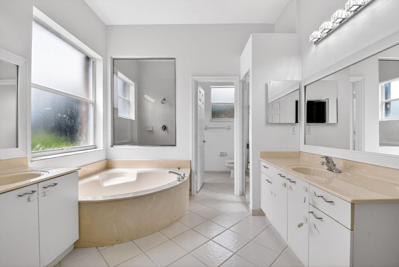 2191 Balsan Way Wellington, FL 33414 - Photo 33 of 68 36-print-DSC_6445