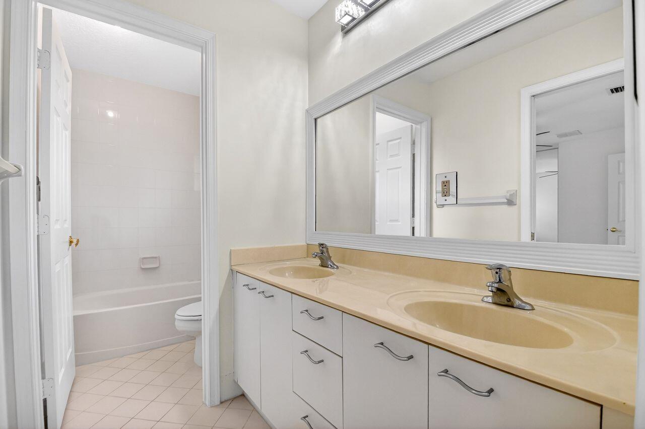 2191 Balsan Way Wellington, FL 33414 - Photo 40 of 68 44-print-DSC_6489