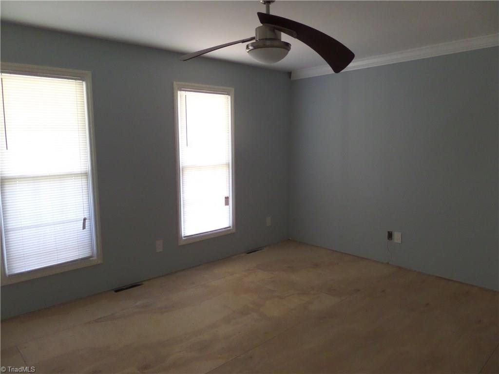 3748 White Oak Road Purlear, NC 28665 - Photo 21 of 29