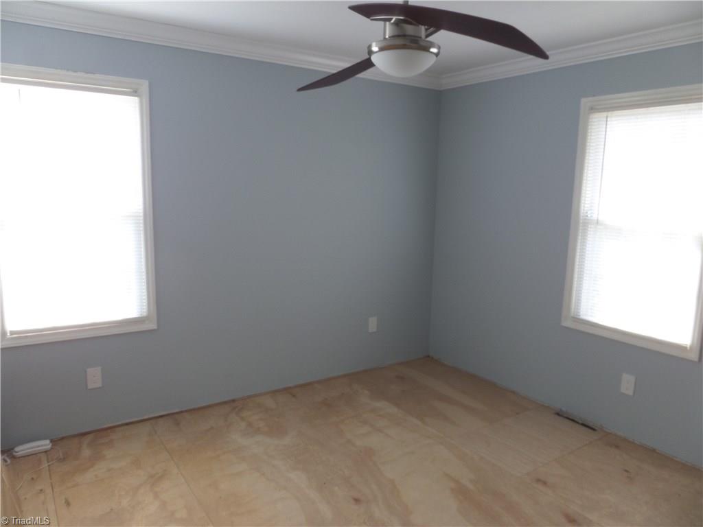 3748 White Oak Road Purlear, NC 28665 - Photo 23 of 29