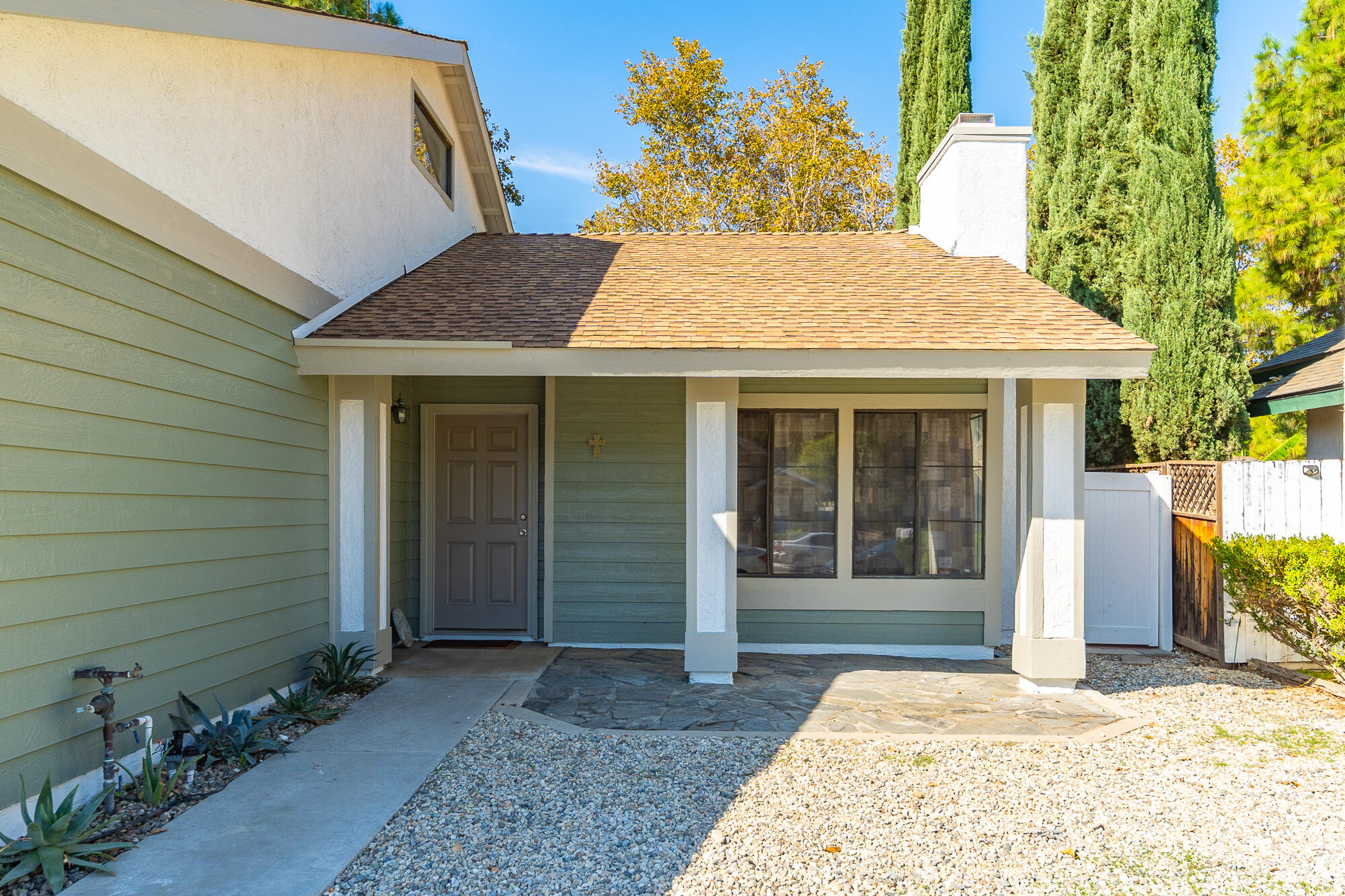 29403 Plymouth Road Castaic, CA 91384 - Photo 3 of 27 Plymouth-03