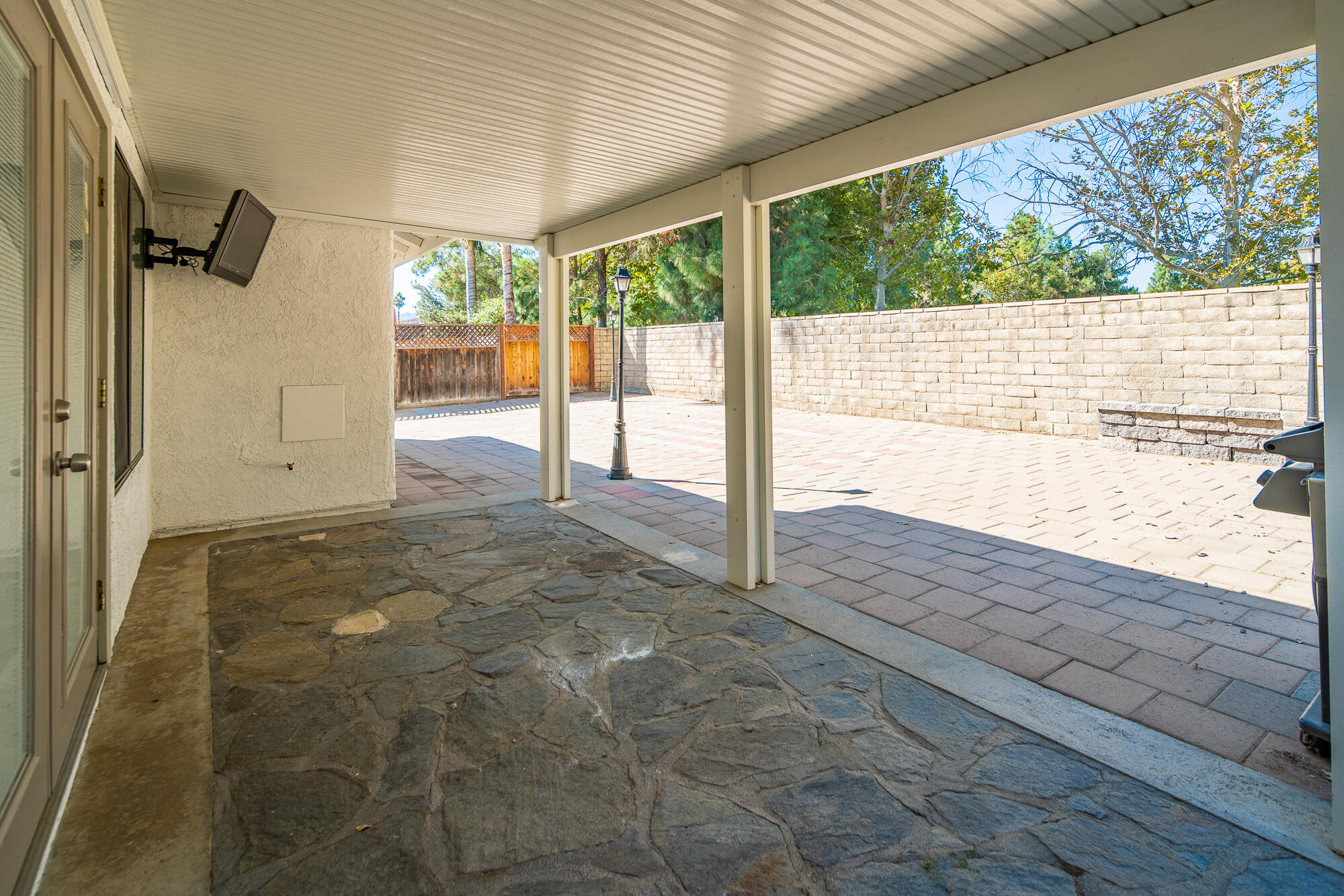 29403 Plymouth Road Castaic, CA 91384 - Photo 24 of 27 Plymouth-24