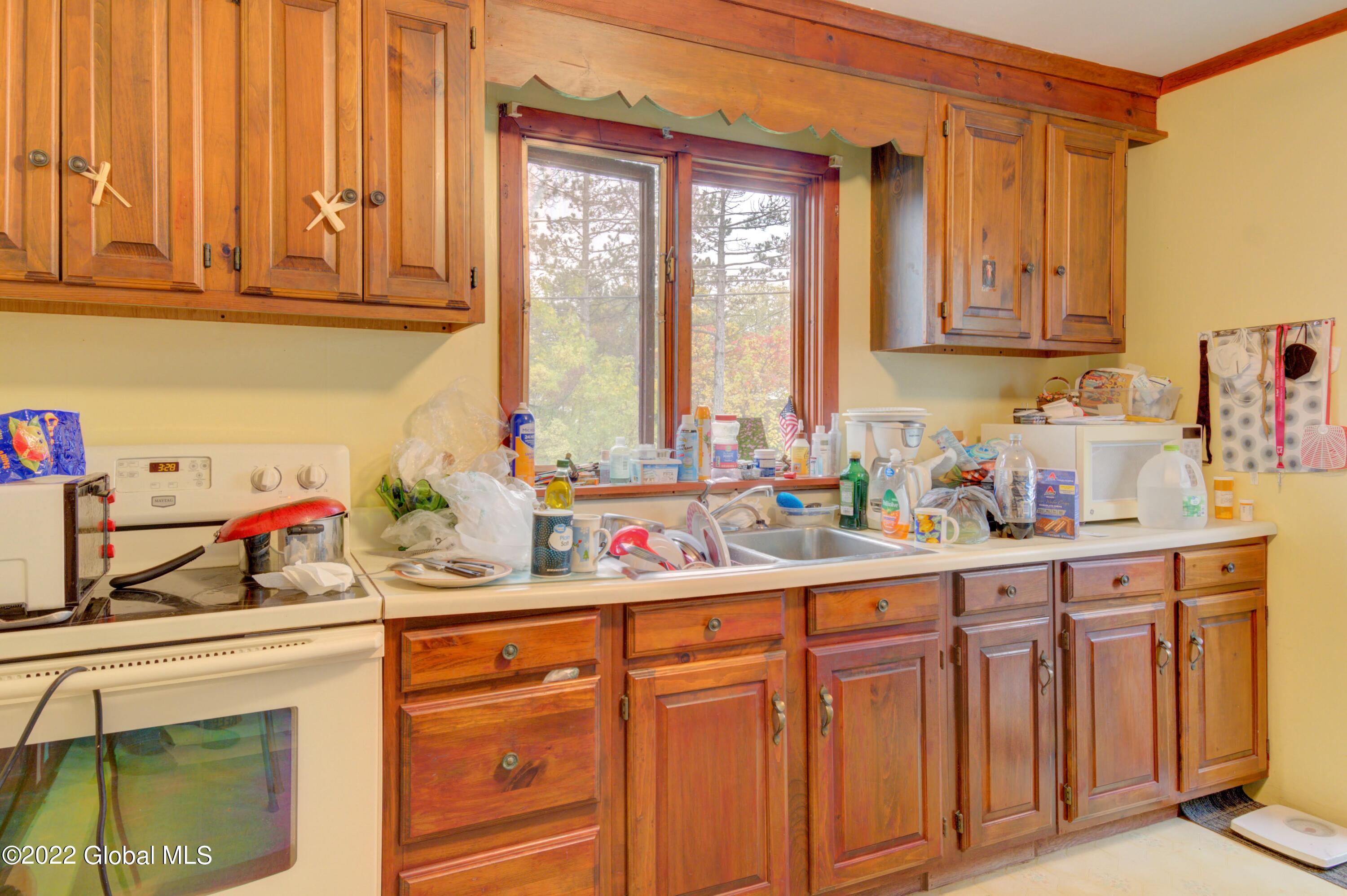 17 Rudolph Court Cohoes, NY 12047 - Photo 15 of 19 026-RUDOLPH