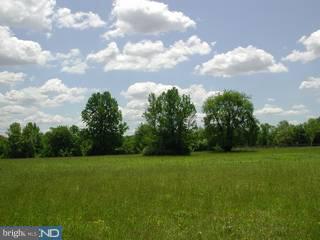 237 B Burrs Road Burlington, NJ 08016 - Photo 3 of 3