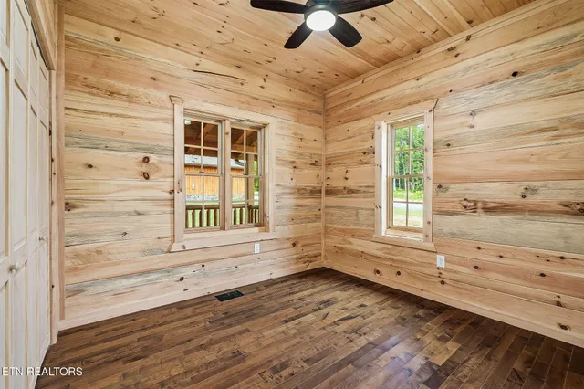 a view of a entryway