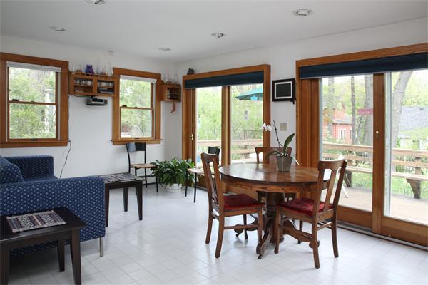 67 Oak Cliff Road Newton, MA 02460 - Photo 3 of 5