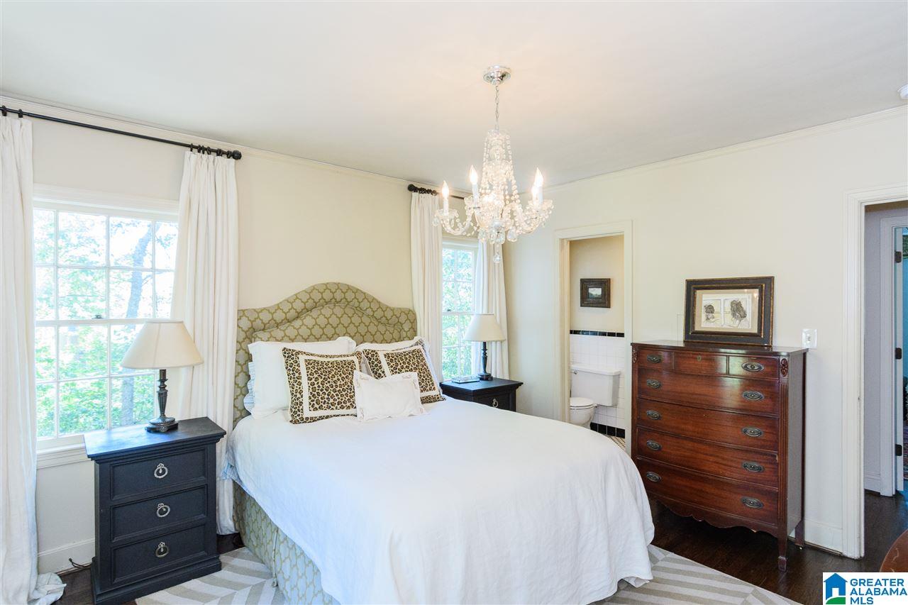 2931 Balmoral Road Birmingham, AL 35223 - Photo 23 of 35