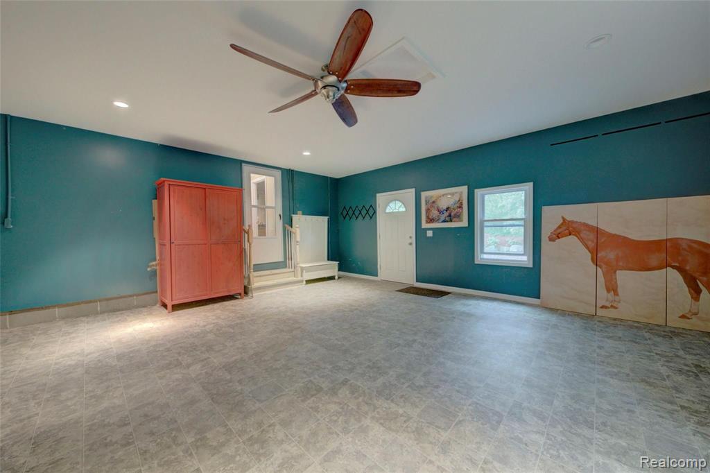 8164 Rattalee Lake Road Clarkston, MI 48348 - Photo 65 of 96