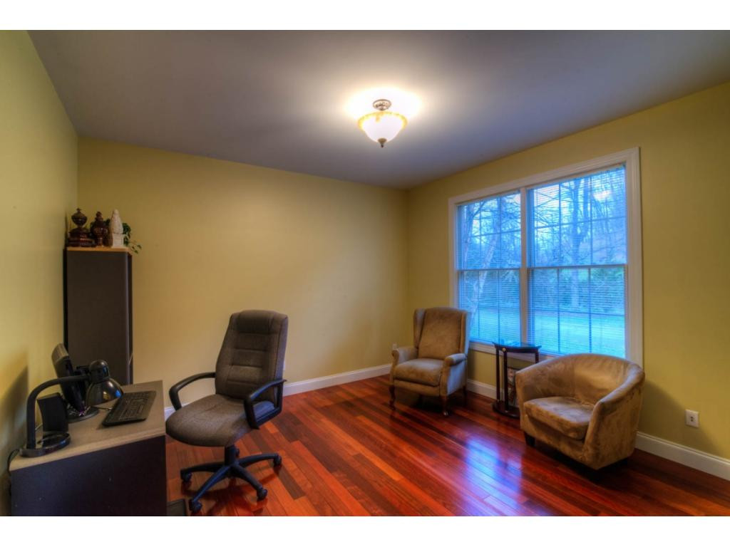 1601 Overhill Road Bristol, VA 24201 - Photo 3 of 21 Living Room or Office