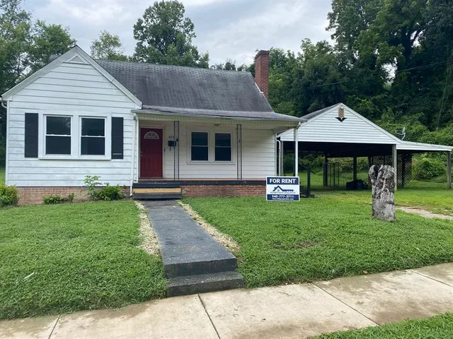 $1,415 | 404 Southampton Avenue, Danville, VA 24541