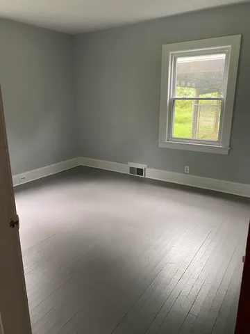 $1,415 | 404 Southampton Avenue, Danville, VA 24541