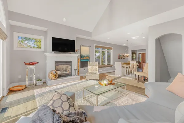 $1,279,900 | 17533 North Fruitport Road, Unit 6, Spring Lake, MI 49456