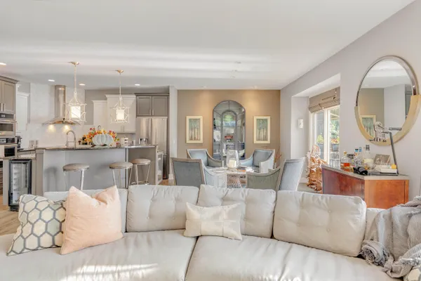 $1,279,900 | 17533 North Fruitport Road, Unit 6, Spring Lake, MI 49456