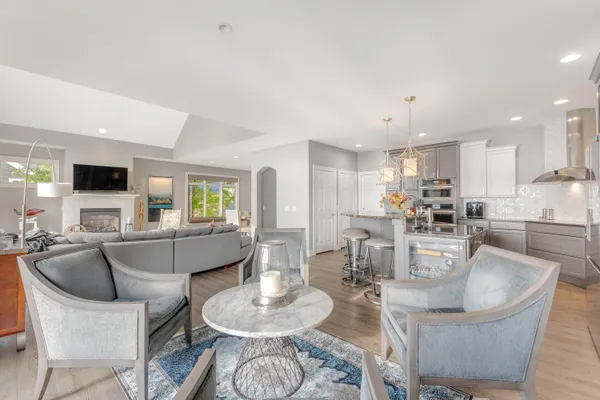 $1,279,900 | 17533 North Fruitport Road, Unit 6, Spring Lake, MI 49456