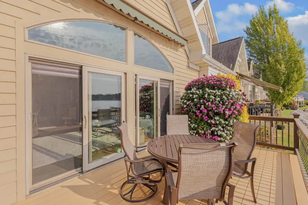$1,279,900 | 17533 North Fruitport Road, Unit 6, Spring Lake, MI 49456