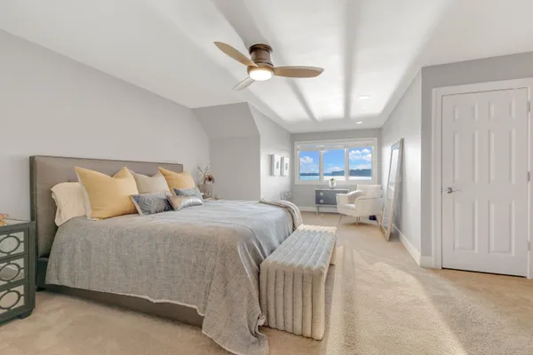 $1,279,900 | 17533 North Fruitport Road, Unit 6, Spring Lake, MI 49456