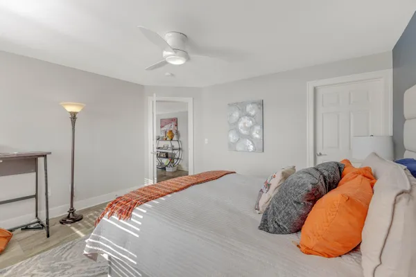 $1,279,900 | 17533 North Fruitport Road, Unit 6, Spring Lake, MI 49456