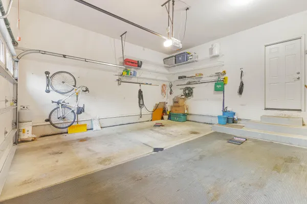 $1,279,900 | 17533 North Fruitport Road, Unit 6, Spring Lake, MI 49456