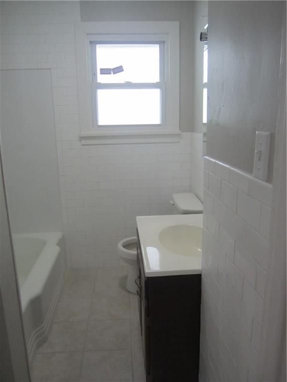 459 Kossuth Street Rochester, PA 15074 - Photo 5 of 16 Gallery Image 5