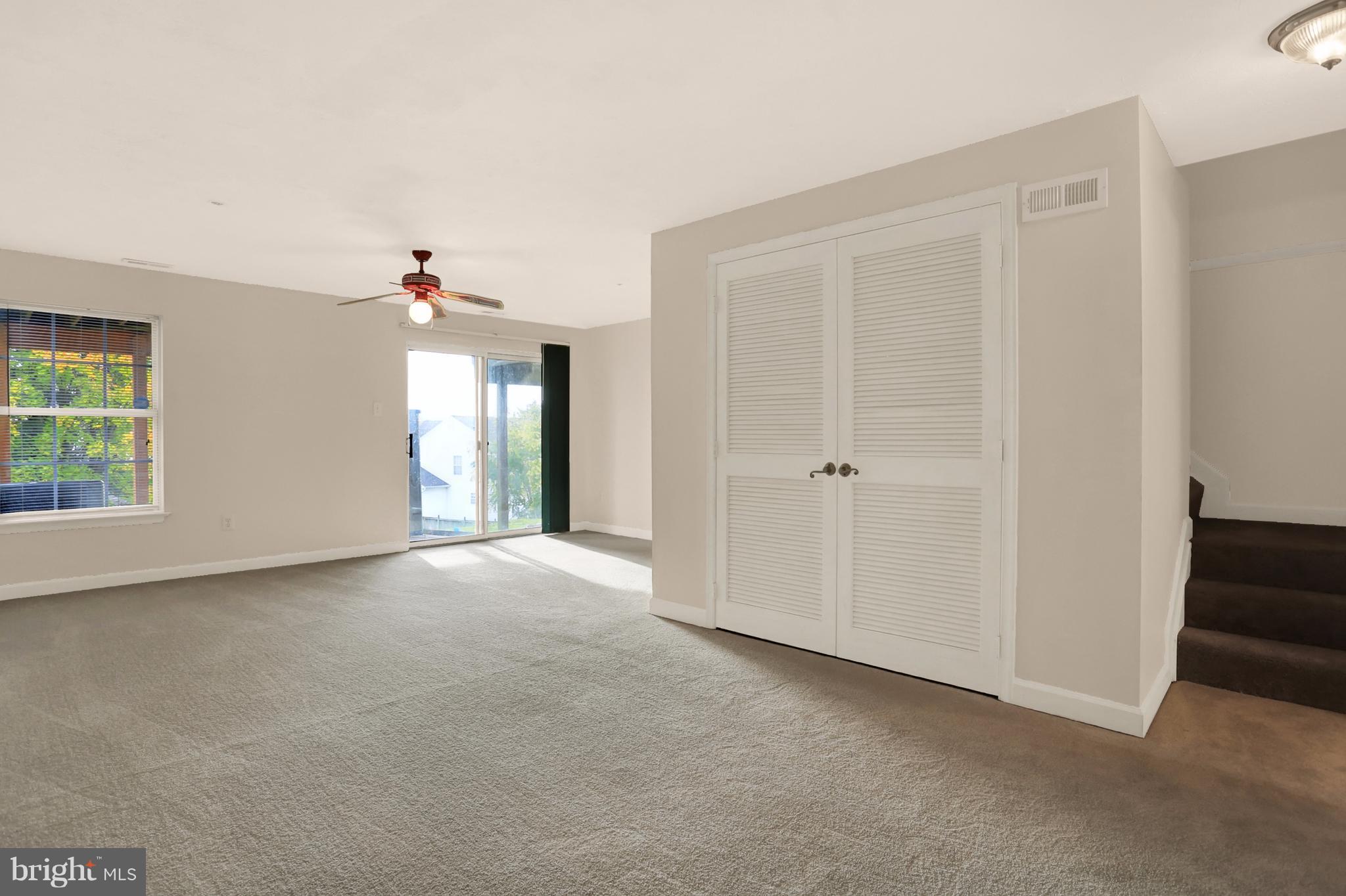6428 View Point Court Frederick, MD 21703 - Photo 22 of 27 an empty room with windows