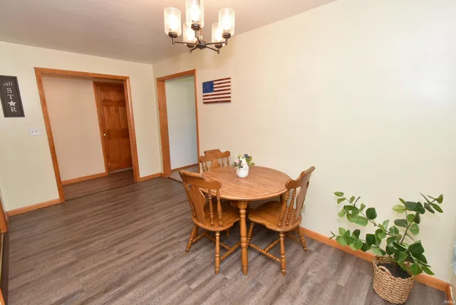 $239,999 | 307 North Washington Avenue, Fowler, IN 47944