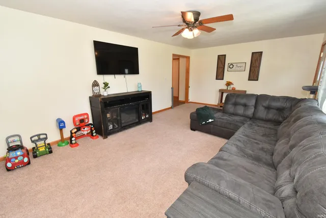 $244,999 | 307 North Washington Avenue, Fowler, IN 47944