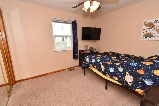 $239,999 | 307 North Washington Avenue, Fowler, IN 47944