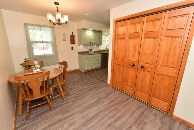 $239,999 | 307 North Washington Avenue, Fowler, IN 47944