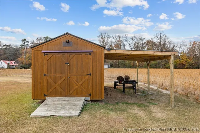 $279,000 | 1752 Lee-Johnson Road, Dunn, NC 28334