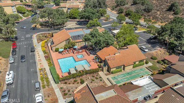 $389,000 | 291 Sequoia Court, Unit 13, Thousand Oaks, CA 91360