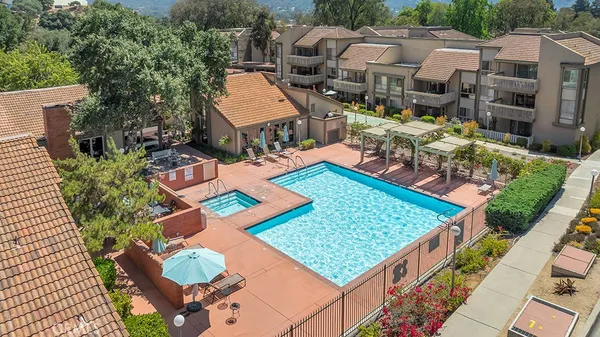$389,000 | 291 Sequoia Court, Unit 13, Thousand Oaks, CA 91360