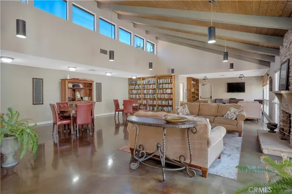$389,000 | 291 Sequoia Court, Unit 13, Thousand Oaks, CA 91360