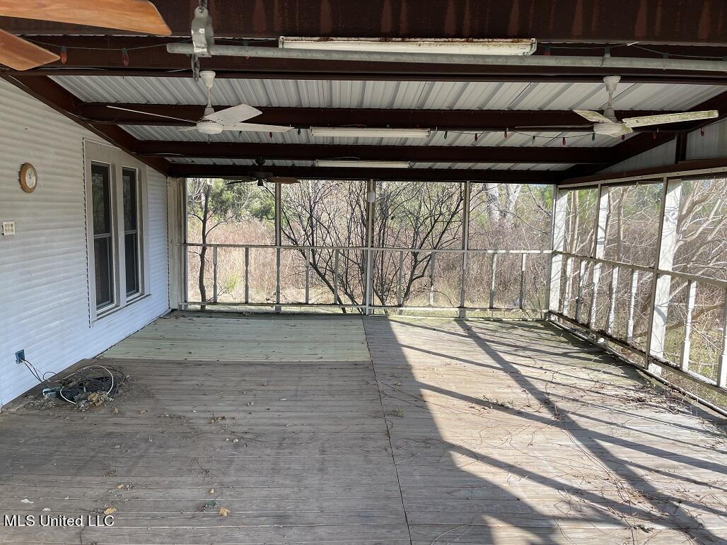158 Ceasar Road Picayune, MS 39466 - Photo 15 of 23 Porch