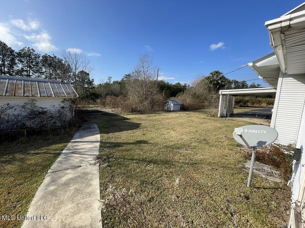 158 Ceasar Road Picayune, MS 39466 - Photo 16 of 23 Side Yard