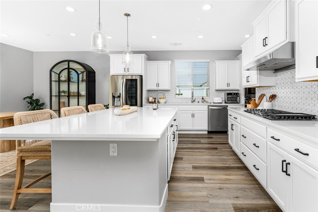 2018 Risborough Court Bakersfield, CA 93311 - Photo 23 of 73