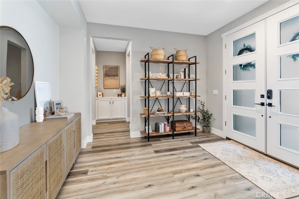 2018 Risborough Court Bakersfield, CA 93311 - Photo 5 of 73