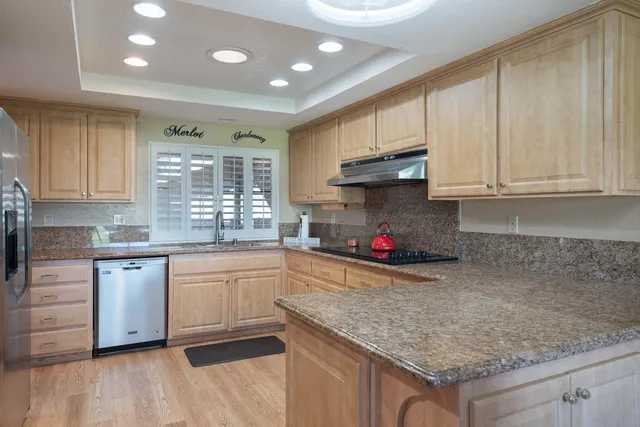 $569,000 | 82 Presidio Place, Palm Desert, CA 92260