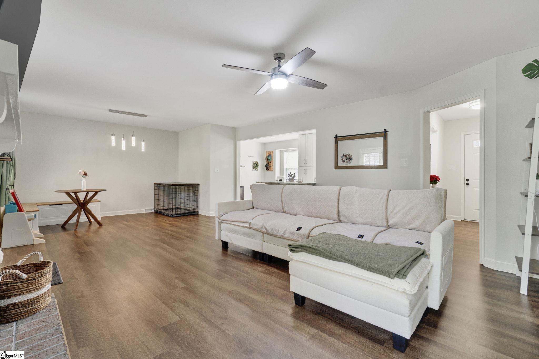 123 State Rd S-42-9281 Moore, SC 29369 - Photo 11 of 43