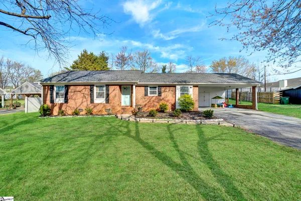 $305,000 | 123 State Rd S-42-9281, Moore, SC 29369