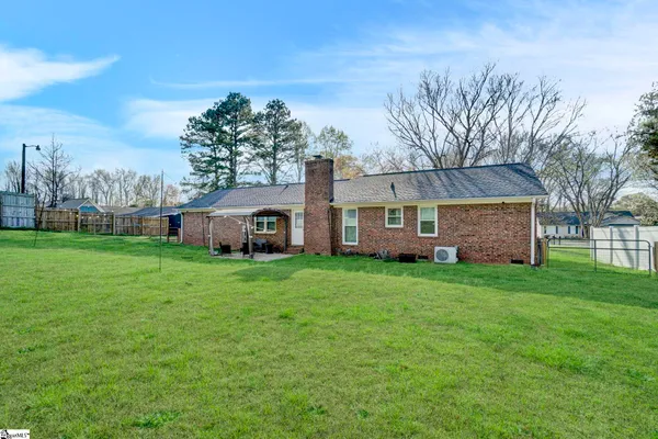 $305,000 | 123 State Rd S-42-9281, Moore, SC 29369