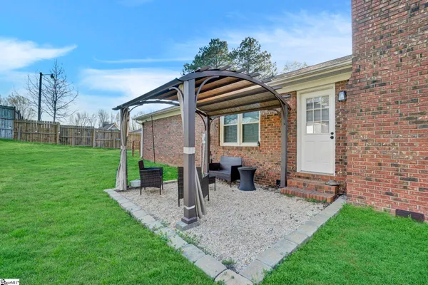 $305,000 | 123 State Rd S-42-9281, Moore, SC 29369