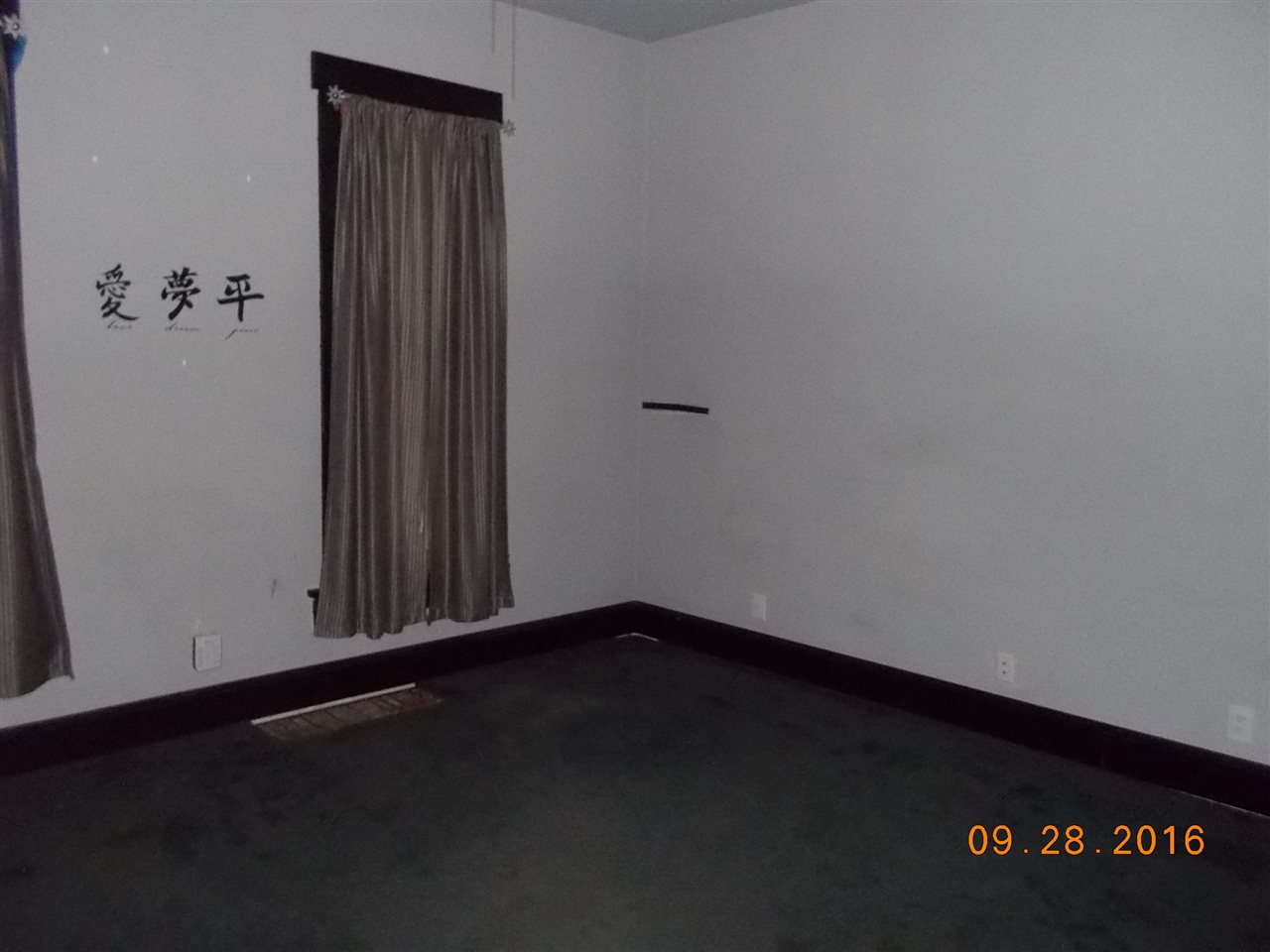 521 Madison Street Decatur, IN 46733 - Photo 6 of 22