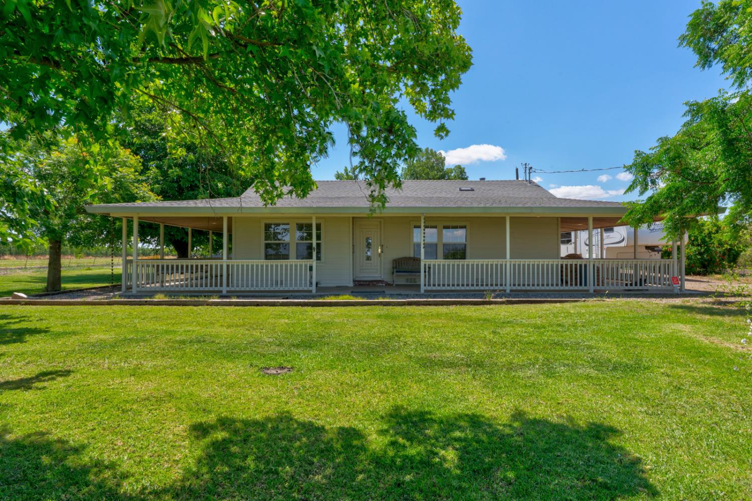 44671 Hobart Road Dos Palos, CA 93620 - Photo 1 of 43
