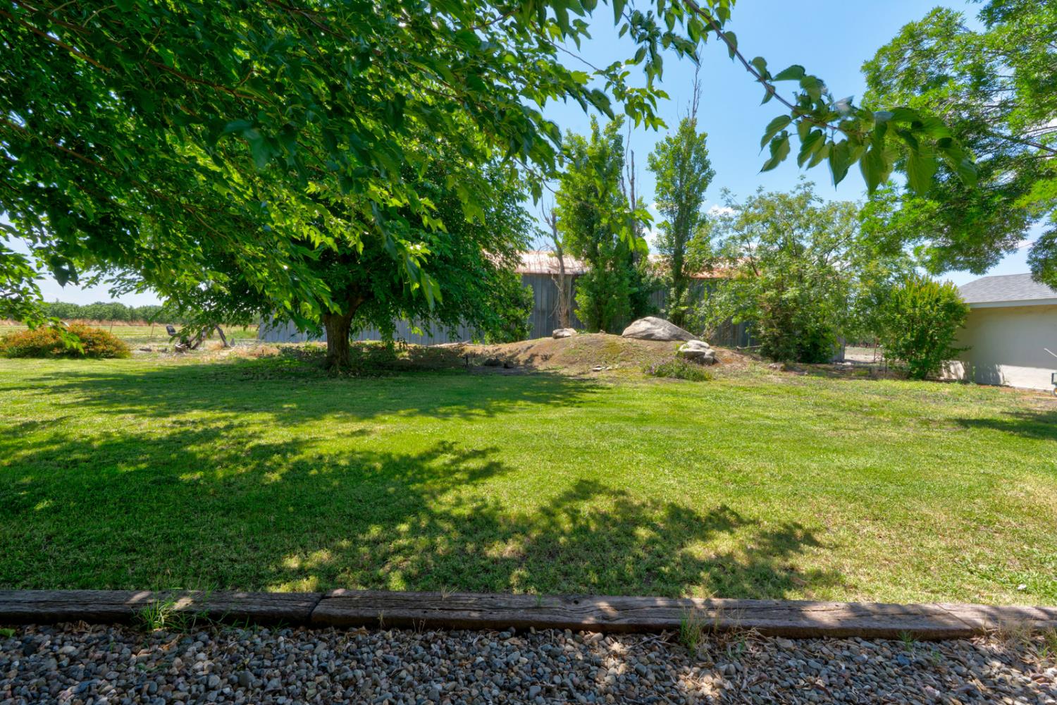 44671 Hobart Road Dos Palos, CA 93620 - Photo 24 of 43
