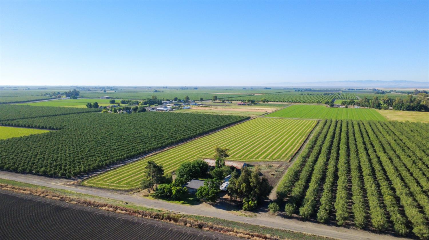 44671 Hobart Road Dos Palos, CA 93620 - Photo 8 of 43