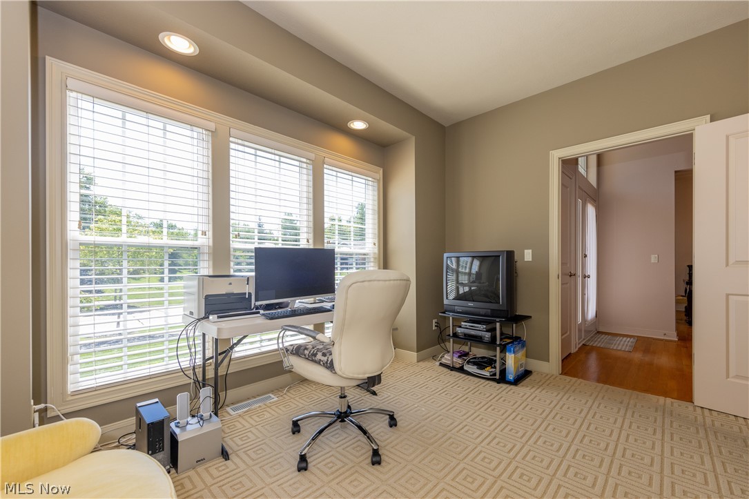 273 Skye Road Cleveland, OH 44143 - Photo 21 of 35 Gallery Image 21