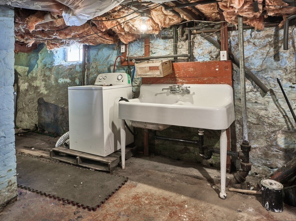 88 Beaconsfield Road Worcester, MA 01602 - Photo 26 of 34 a view of a patio with table and chairs with barbeque grill and wooden fence