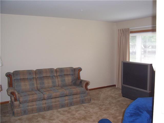 2116 Ward Road Columbus, OH 43224 - Photo 5 of 17 Gallery Image 5