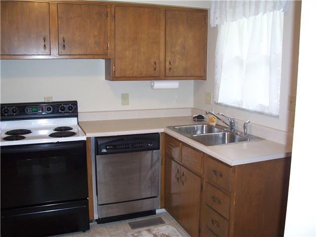 2116 Ward Road Columbus, OH 43224 - Photo 7 of 17 Gallery Image 7