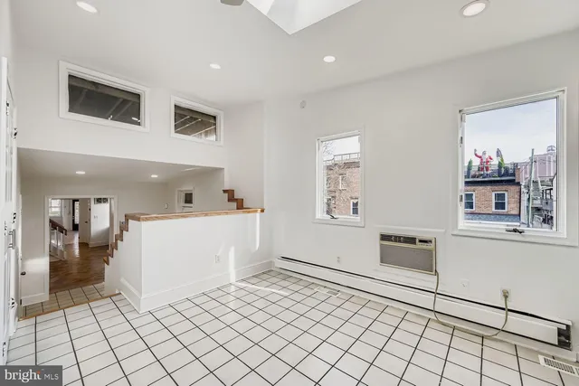 $2,900 | 3143 Dillon Street, Baltimore, MD 21224